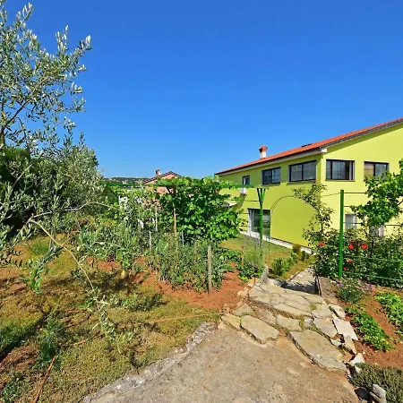 Lucija Apartament Matulji