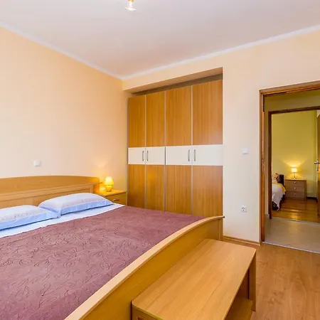 Lucija By Interhome